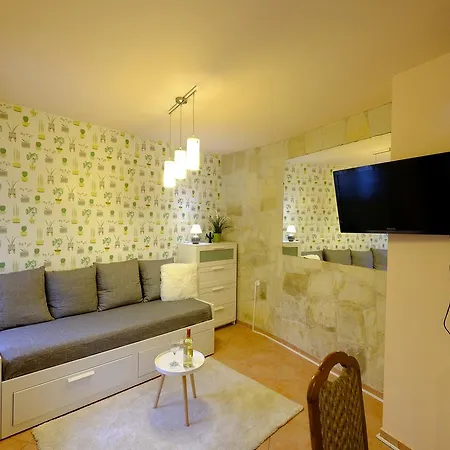 Apartment Heart Of Green
